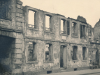 Im Jahr 1953 standen noch immer die Überreste des Stengelhauses