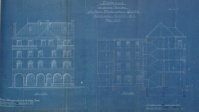 Bauantrag 1900: Geburtsstunde des Torbogens: 28. September 1900 durch Paul Grischy. Der Torbogen dient der Hofeinfahrt
