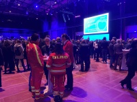 Vertreter des DLRG und der Feuerwehr im Publikum beim Neujahrsempfang